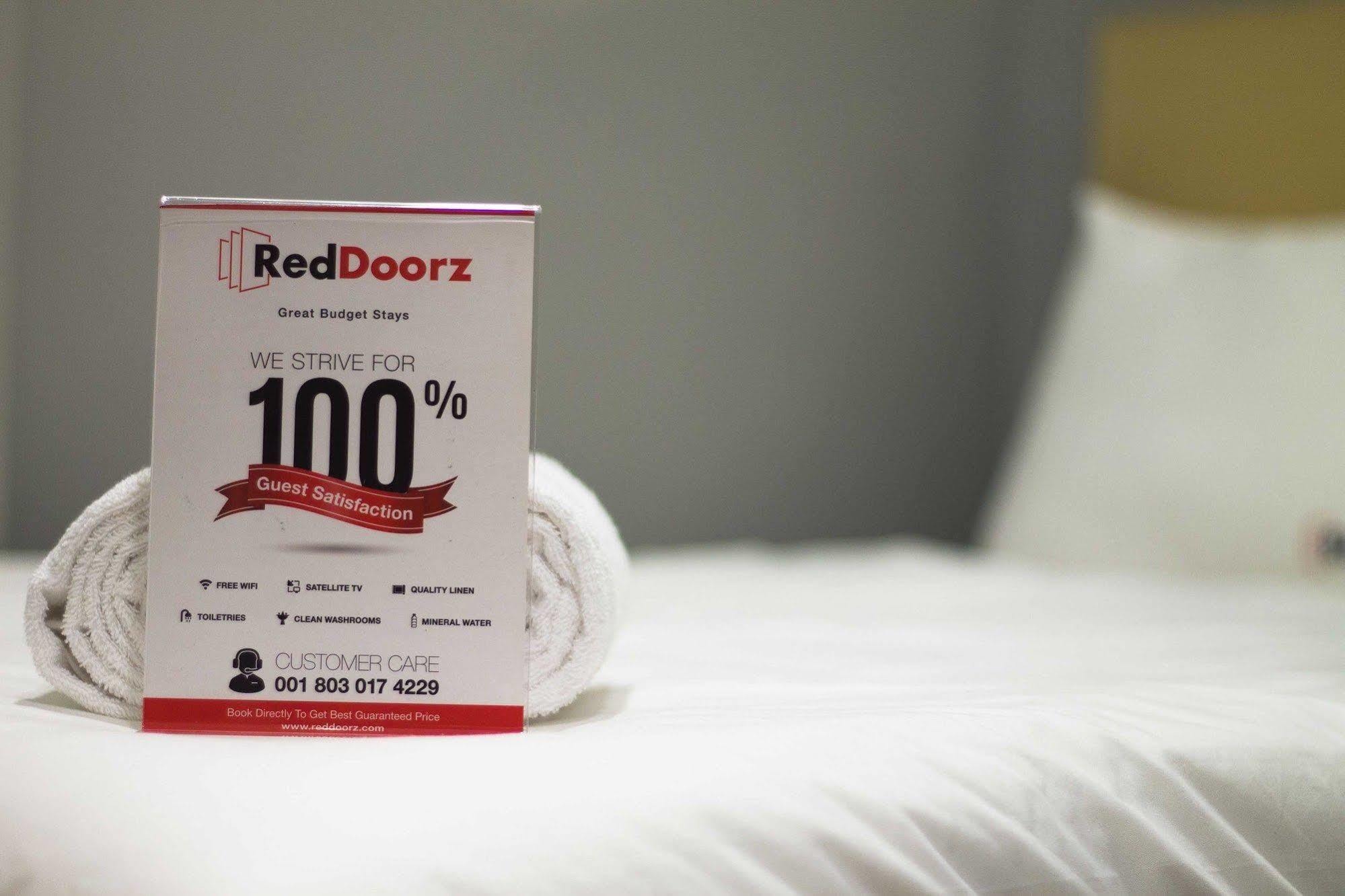 Reddoorz @ Pesanggrahan Mencil Eksteriør bilde